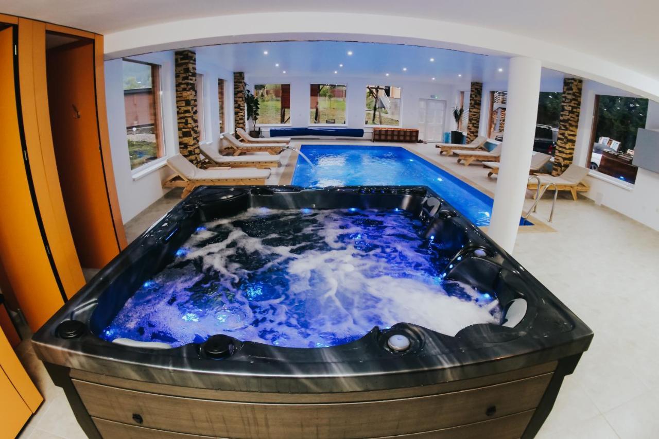Wellness Resort Szecseny Jigodin Bai ภายนอก รูปภาพ